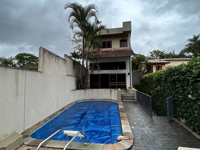 Casa com 422m² 4 quartos e 7 banheiros, à venda, no bairro Jardim Petrópolis em São Paulo