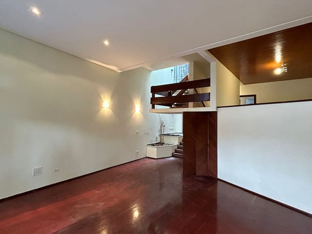 Casa com 422m² 4 quartos e 7 banheiros, à venda, no bairro Jardim Petrópolis em São Paulo