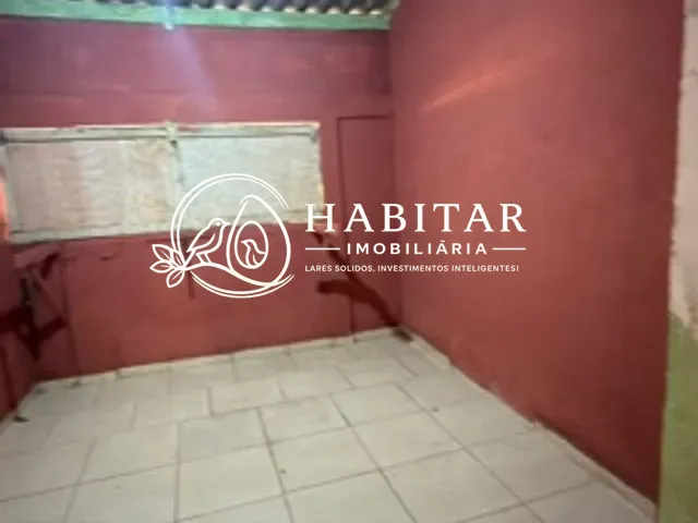 Casa 2 quartos e 2 banheiros, à venda, no bairro Cristo Redentor em Corumbá