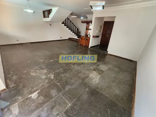 Casa com 360m² 4 quartos e 5 banheiros, à venda, no bairro Cidade Claret em Rio Claro