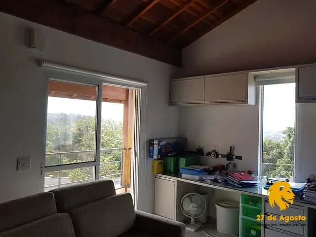 Casa com 800m² 10 quartos e 10 banheiros, à venda ou para alugar, no bairro Marambaia em Vinhedo