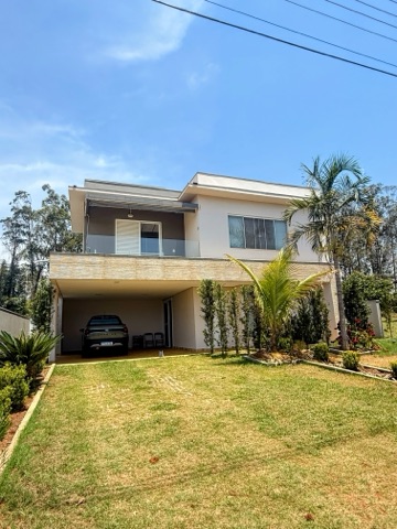 Casa 3 quartos e 4 banheiros, à venda, no bairro Thermas de Santa Bárbara em Águas de Santa Bárbara