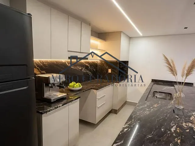 Casa com 326m² 3 quartos e 5 banheiros, à venda, no bairro Cézar de Souza em Mogi das Cruzes