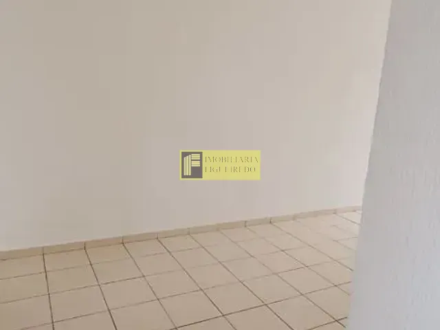 Casa com 60m² 3 quartos e 1 banheiro, para alugar, no bairro Parque da Liberdade em São José do Rio Preto