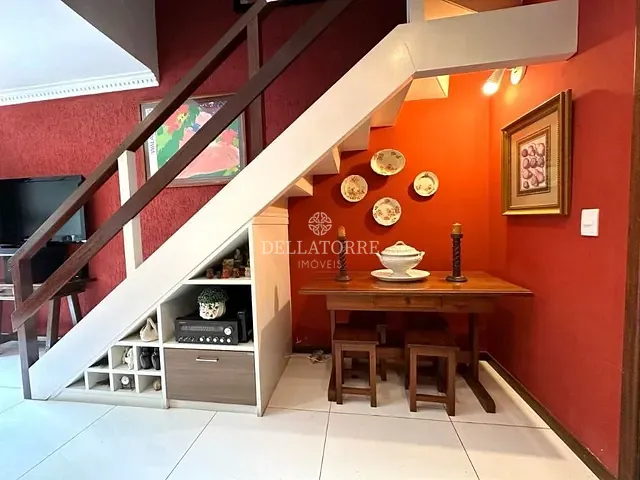 Casa com 65m² 3 quartos e 2 banheiros, à venda, no bairro Pimenteiras em Teresópolis