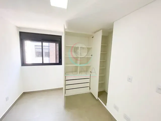 Casa 2 quartos e 2 banheiros, à venda ou para alugar, no bairro Vila Ipojuca em São Paulo