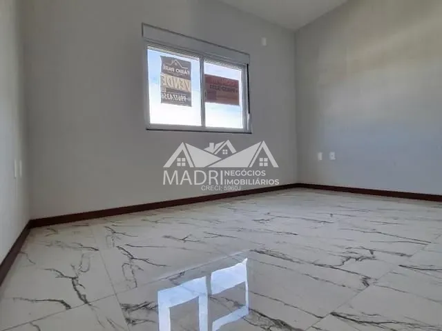 Casa com 200m² 3 quartos e 1 banheiro, à venda, no bairro Bela Vista em Palhoça