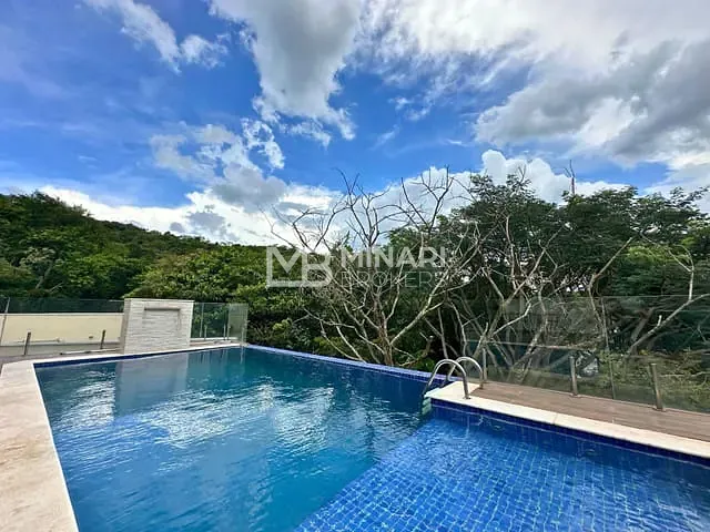 Casa com 360m² 5 quartos e 6 banheiros, à venda, no bairro Alphaville em Santana de Parnaíba