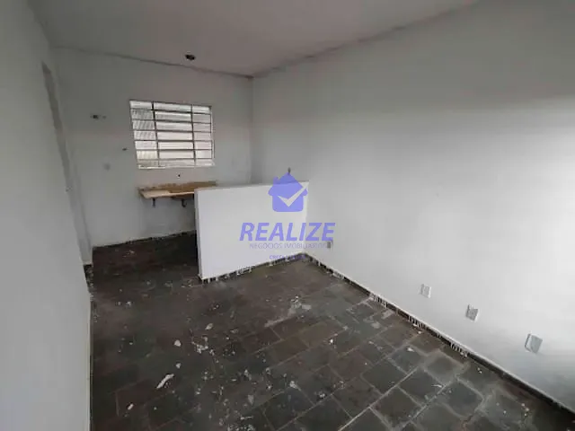 Casa com 200m² 2 quartos e 2 banheiros, à venda, no bairro Park Residencial Convivio em Botucatu