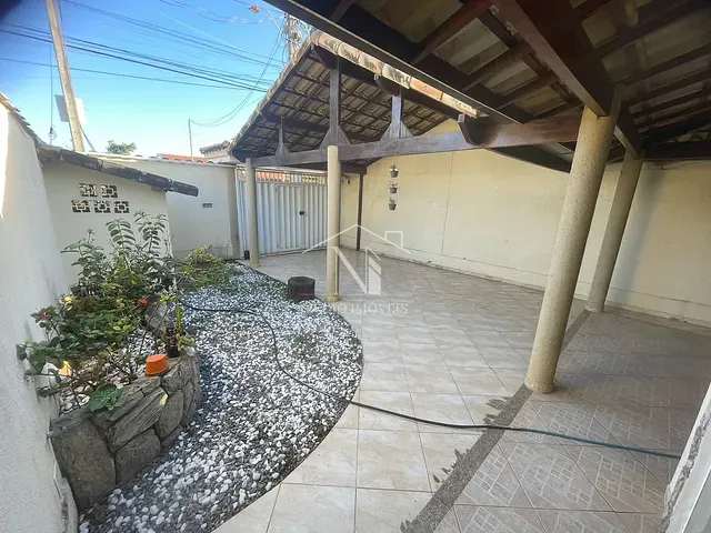Casa com 220m² 2 quartos e 2 banheiros, à venda, no bairro Jardim Atlântico Central (Itaipuaçu) em Maricá