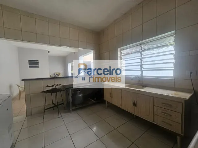 Casa com 400m² 4 quartos e 3 banheiros, à venda, no bairro Jardim Textil em São Paulo