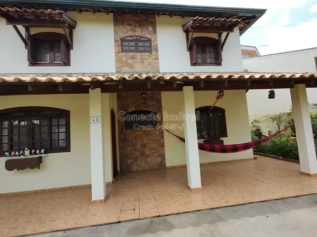 Casa com 289m² 4 quartos e 2 banheiros, à venda, no bairro Jardim Holanda em Holambra