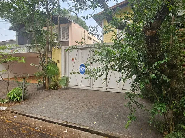 Casa com 198m² 3 quartos e 3 banheiros, à venda, no bairro Alto de Pinheiros em São Paulo