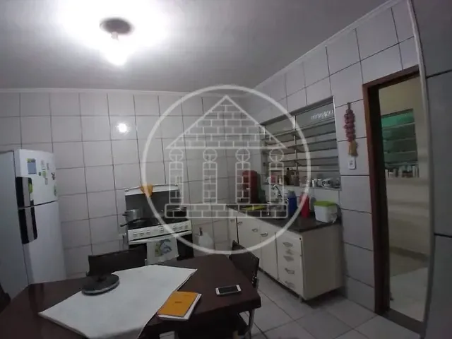Casa com 200m² 4 quartos e 2 banheiros, à venda, no bairro Jardim das Imbuias em São Paulo