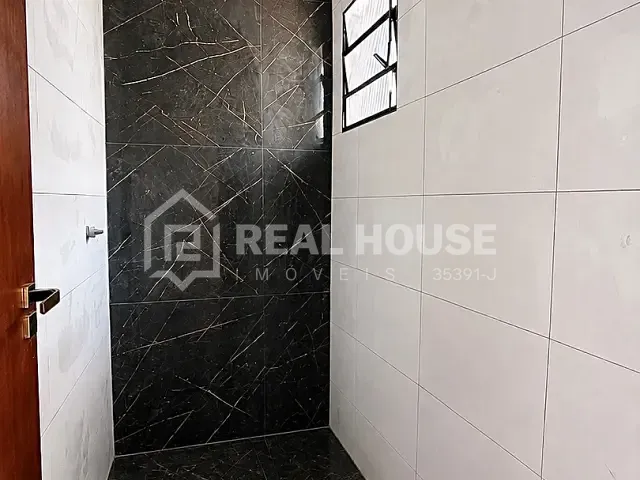 Casa com 58m² 2 quartos e 2 banheiros, à venda, no bairro Jardim Brasilândia em Sorocaba