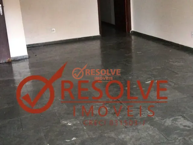 Casa com 302m², à venda, no bairro CENTRO em Guararema