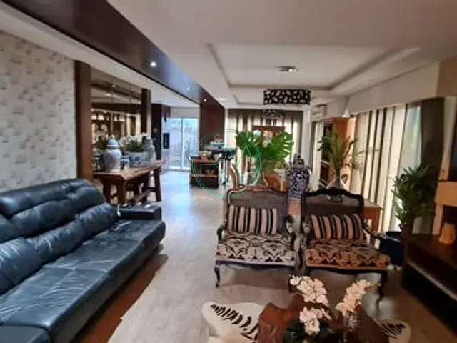 Casa com 853m² 5 quartos e 7 banheiros, à venda, no bairro Alphaville em Londrina