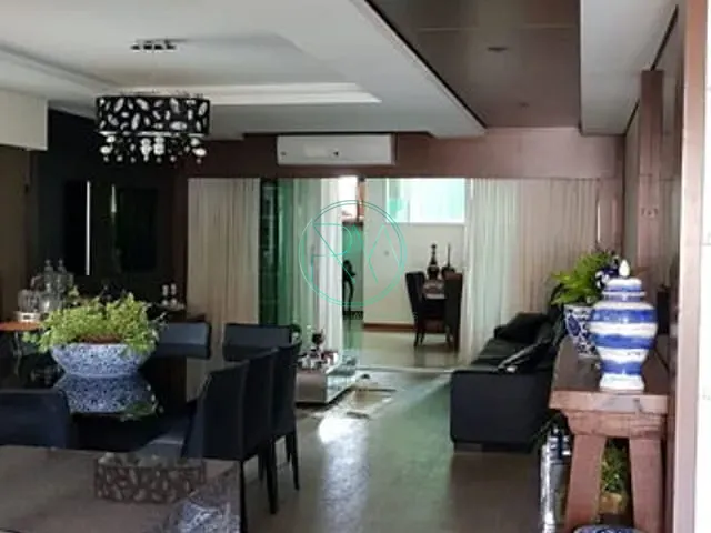 Casa com 853m² 5 quartos e 7 banheiros, à venda, no bairro Alphaville em Londrina