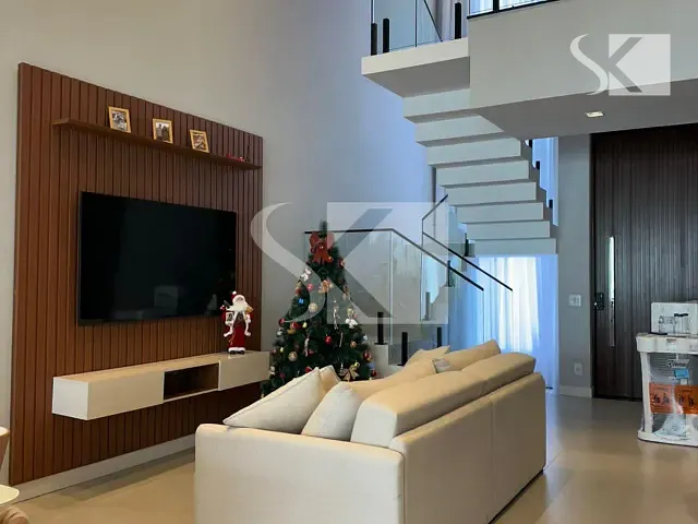 Casa 3 quartos e 5 banheiros, à venda, no bairro Jardim Gutierres em Sorocaba