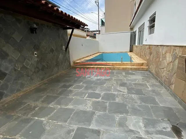 Casa 3 quartos e 1 banheiro, à venda, no bairro Tavares em Santo Antônio de Pádua