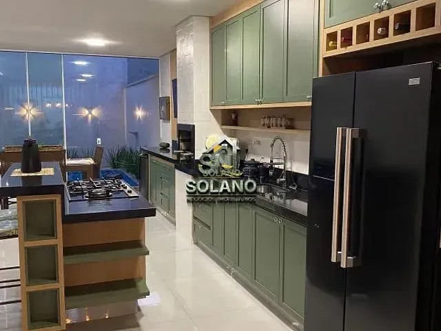 Casa com 175m² 3 quartos e 4 banheiros, à venda, no bairro Parque Amazônia em Goiânia