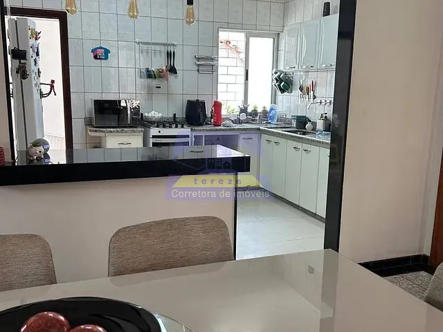 Casa com 360m² 3 quartos e 2 banheiros, à venda, no bairro Amazonas em Itabira