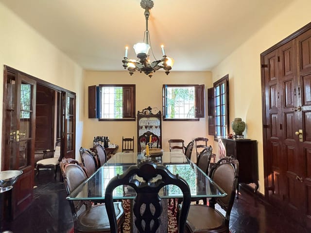 Casa com 750m² 5 quartos e 6 banheiros, à venda, no bairro Jardim Botânico em Rio de Janeiro