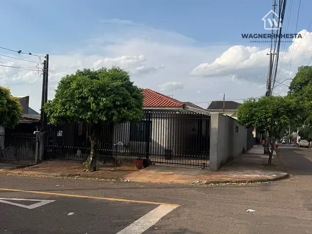Casa com 240m² 3 quartos e 1 banheiro, à venda, no bairro Parque Alvamar II em Sarandi