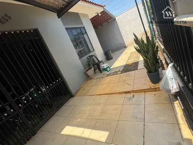 Casa com 240m² 3 quartos e 1 banheiro, à venda, no bairro Parque Alvamar II em Sarandi
