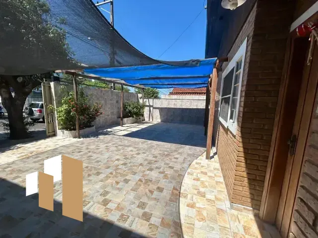 Casa 3 quartos e 4 banheiros, à venda, no bairro Centro em Adamantina