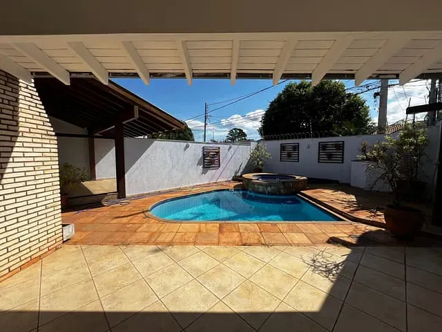 Casa com 360m² 3 quartos e 5 banheiros, à venda, no bairro Vila Vilas Boas em Campo Grande
