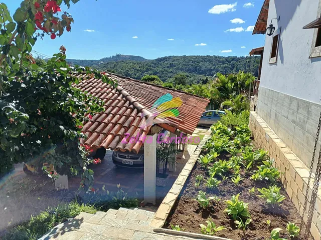 Casa com 3000m² 4 quartos e 5 banheiros, à venda, no bairro Condomínio Vale do Ouro em Ribeirão das Neves