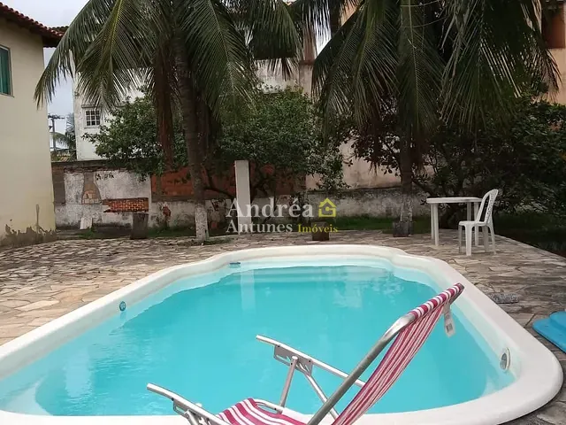 Casa com 300m² 2 quartos e 2 banheiros, para alugar, no bairro Recanto das Dunas em Cabo Frio