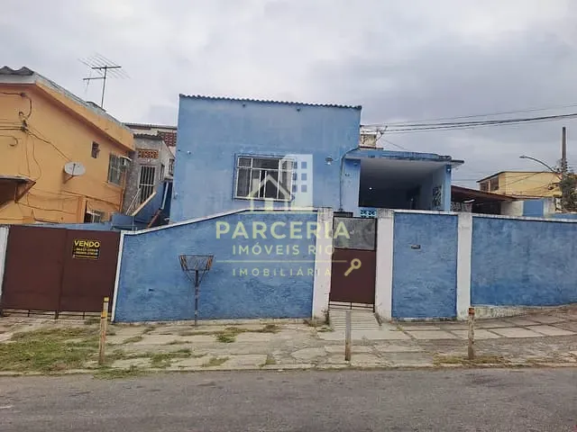 Casa com 200m² 3 quartos e 2 banheiros, à venda, no bairro Irajá em Rio de Janeiro
