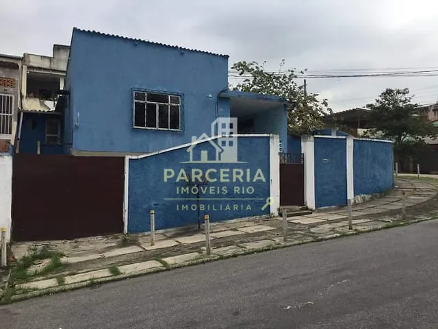 Casa com 200m² 3 quartos e 2 banheiros, à venda, no bairro Irajá em Rio de Janeiro