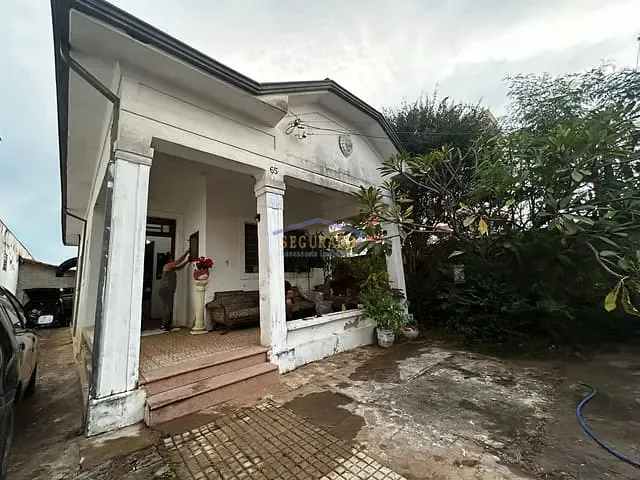 Casa com 550m² 3 quartos e 1 banheiro, à venda, no bairro Jardim Chapadão em Campinas