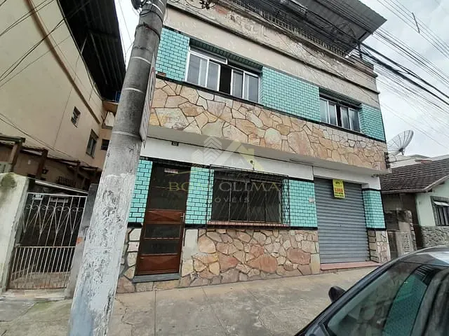 Casa 2 quartos e 1 banheiro, para alugar, no bairro Santa Terezinha em Juiz de Fora