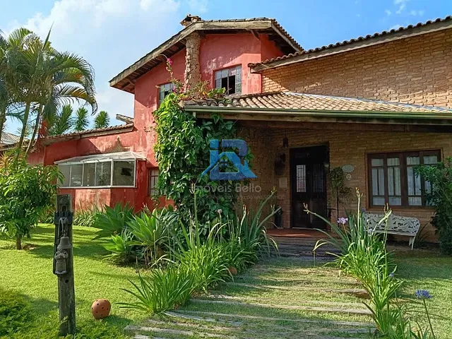 Casa com 1500m² 6 quartos e 8 banheiros, à venda ou para alugar, no bairro Ville Chamonix em Itatiba
