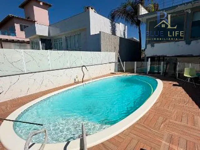 Casa com 750m² 3 quartos e 4 banheiros, à venda, no bairro Interlagos em Vila Velha