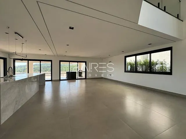 Casa com 526m² 4 quartos e 4 banheiros, à venda, no bairro Condomínio Residencial Campos do Conde em Bragança Paulista