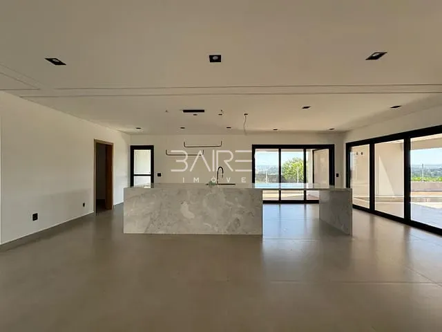 Casa com 526m² 4 quartos e 4 banheiros, à venda, no bairro Condomínio Residencial Campos do Conde em Bragança Paulista