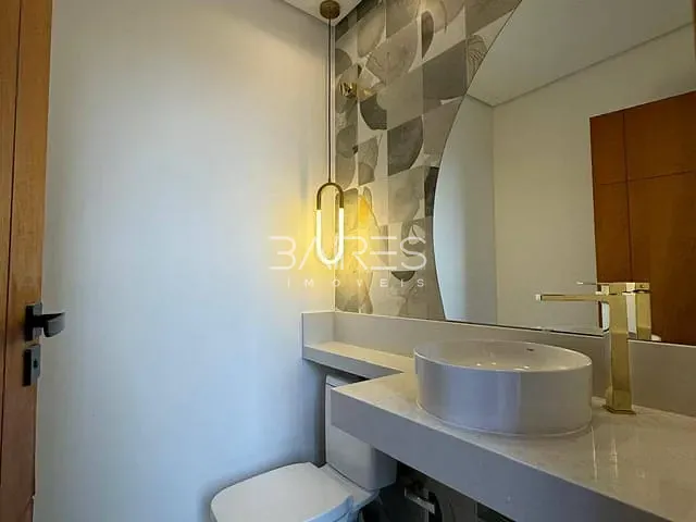 Casa com 526m² 4 quartos e 4 banheiros, à venda, no bairro Condomínio Residencial Campos do Conde em Bragança Paulista