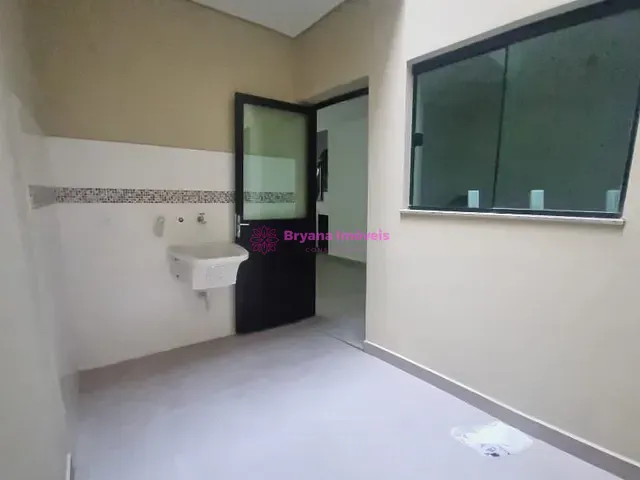 Casa com 162m² 3 quartos e 4 banheiros, à venda, no bairro Vila Curuçá em Santo André