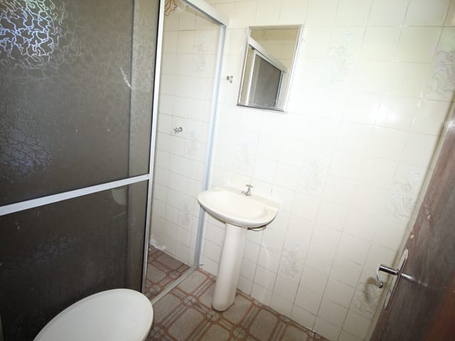 Casa com 488m² 3 quartos e 2 banheiros, à venda ou para alugar, no bairro Oficinas em Ponta Grossa