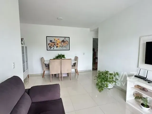 Casa com 180m² 2 quartos e 2 banheiros, à venda, no bairro Palmeiras em Cabo Frio
