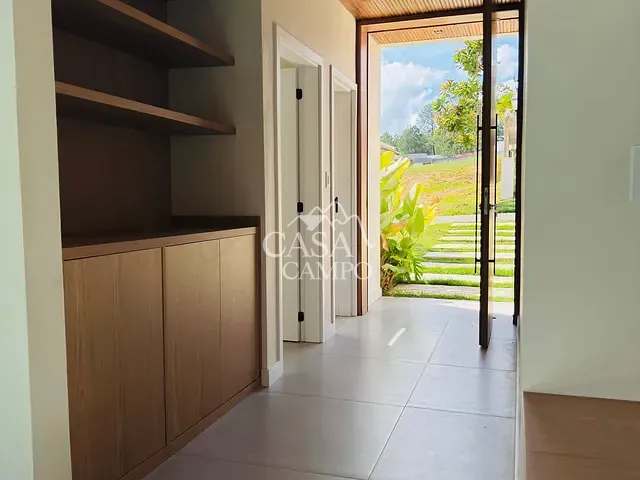 Casa com 504m² 4 quartos e 6 banheiros, à venda, no bairro Condomínio Villas do Golf em Itu