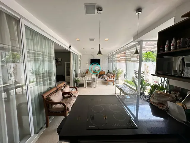 Casa com 543m² 4 quartos e 7 banheiros, à venda, no bairro Recreio dos Bandeirantes em Rio de Janeiro