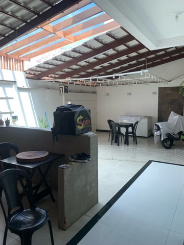 Casa 3 quartos e 2 banheiros, à venda, no bairro Vale do Sol II em Governador Valadares