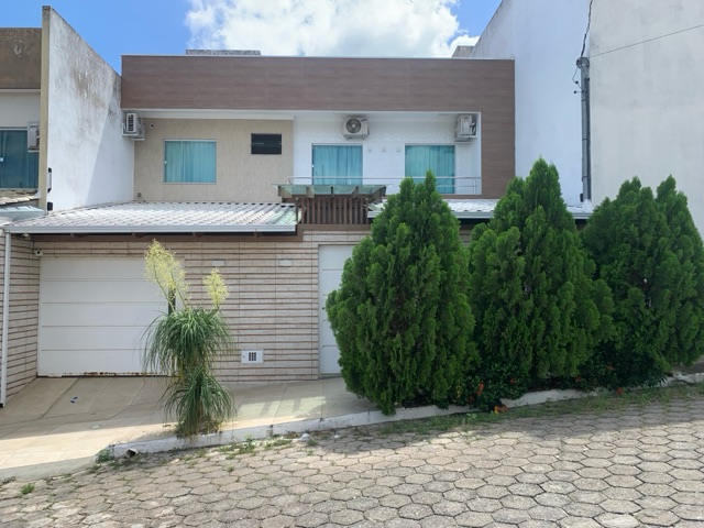 Casa 3 quartos e 2 banheiros, à venda, no bairro Vale do Sol II em Governador Valadares