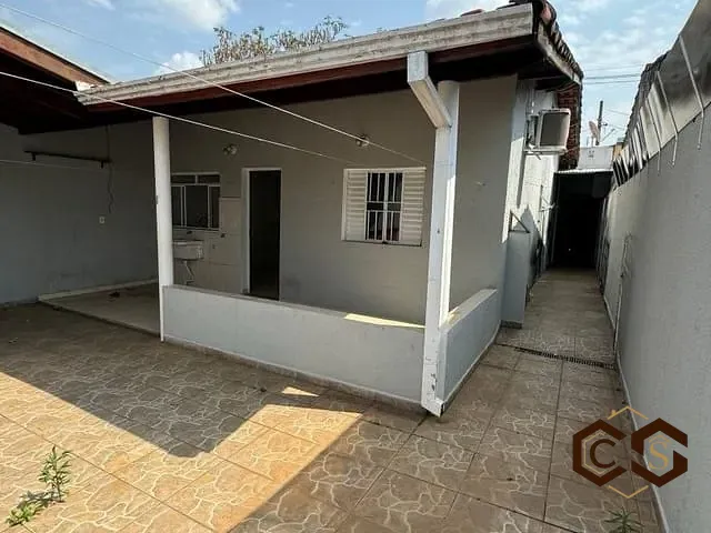 Casa com 109m² 2 quartos e 1 banheiro, à venda ou para alugar, no bairro Jardim Remulo Zoppi em Indaiatuba